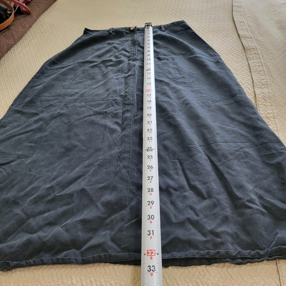 Eddie Bauer Long Charcoal Black Tencek Skirt Size 8 Petite - Picture 10 of 13